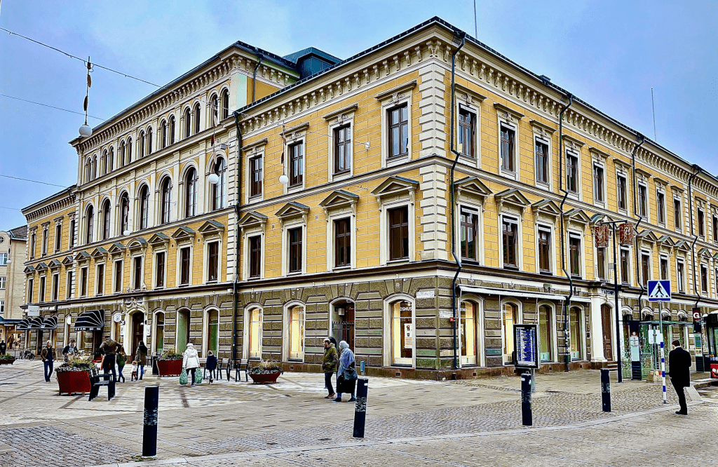 Gävle Stadshus där Gävle Ljud har installerat ny ljudteknik i bl a Spegelsalen, Gävlerummet och flera konferensrum.